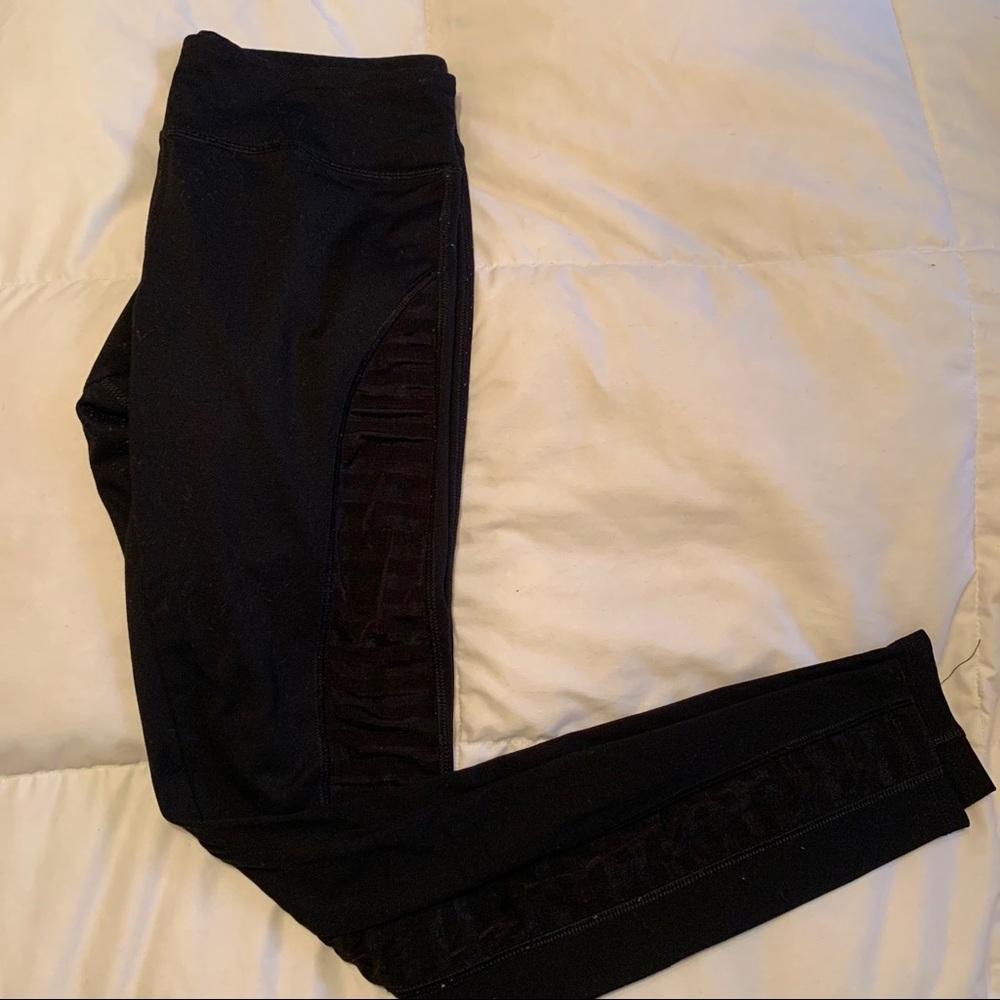 Mesh Striped Leggings